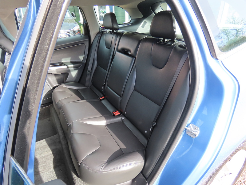 Volvo XC60 2.0 D4 SE Lux Nav SUV 5dr Diesel Auto Euro 6 (s/s) (190 ps) - U4839