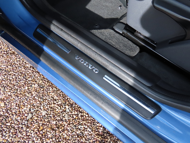 Volvo XC60 2.0 D4 SE Lux Nav SUV 5dr Diesel Auto Euro 6 (s/s) (190 ps) - U4839