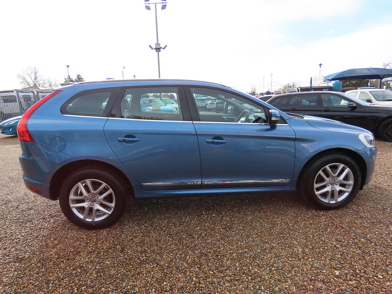 Volvo XC60 2.0 D4 SE Lux Nav SUV 5dr Diesel Auto Euro 6 (s/s) (190 ps) - U4839