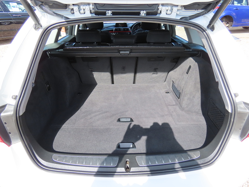 BMW 3 Series 2.0 318d Sport Touring 5dr Diesel Manual Euro 6 (s/s) (150 ps) - U4845