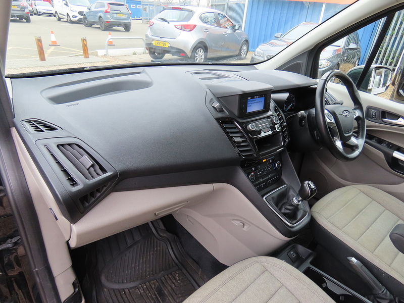 Ford Grand Tourneo Connect 1.5 EcoBlue Titanium MPV 5dr Diesel Manual Euro 6 (s/s) (120 ps) - U4848
