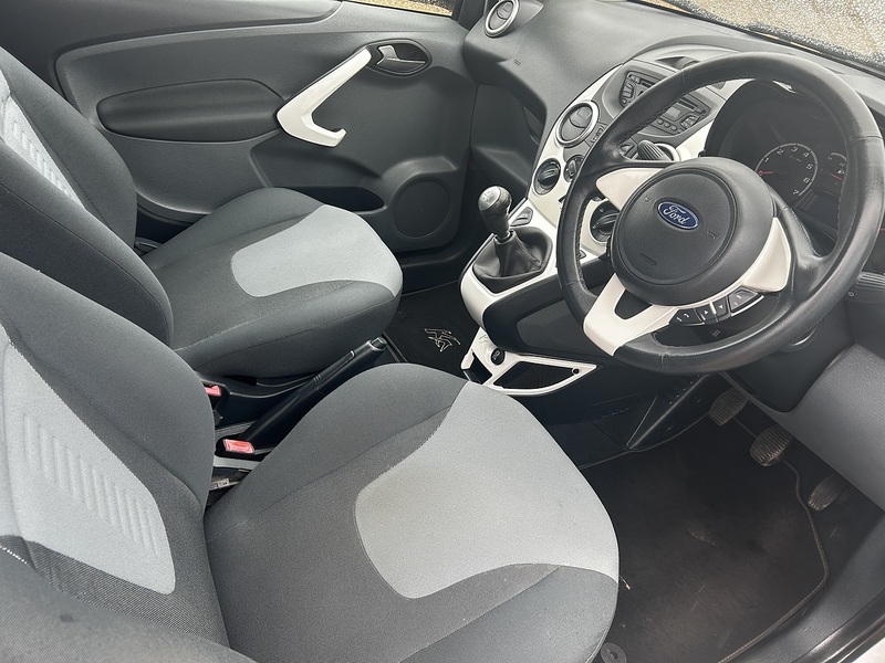 Ford Ka 1.2 Zetec Hatchback 3dr Petrol Manual Euro 5 (s/s) (69 ps) - U4869