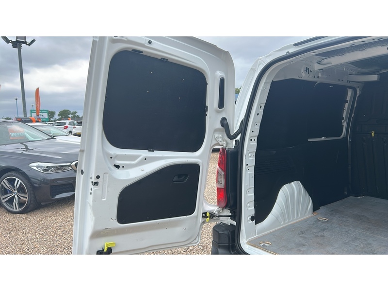 Peugeot Partner 1.5 BlueHDi 1000 Professional Standard Panel Van 5dr Diesel Manual SWB Euro 6 (100 bhp) - U4888