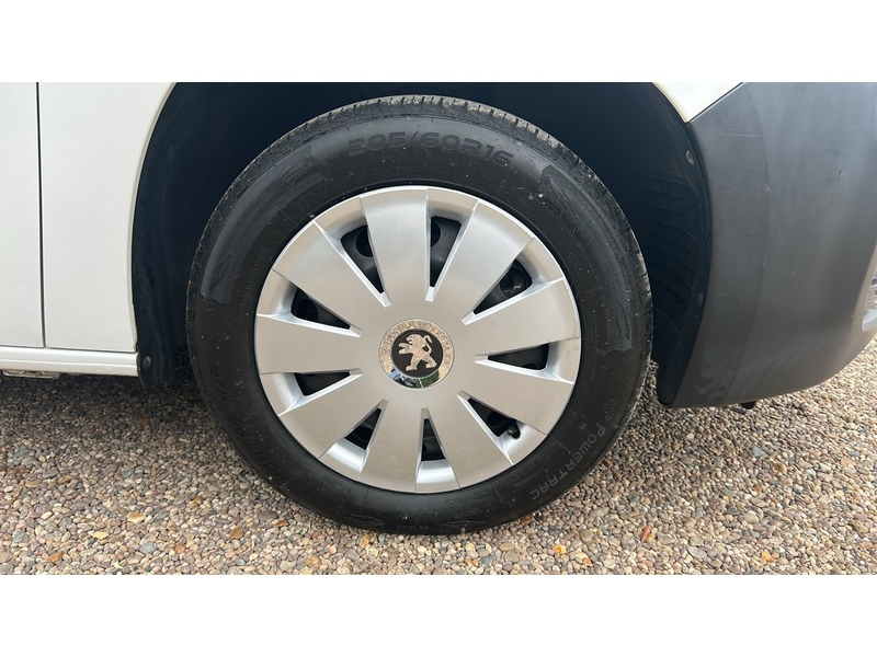 Peugeot Partner 1.5 BlueHDi 1000 Professional Standard Panel Van 5dr Diesel Manual SWB Euro 6 (100 bhp) - U4888