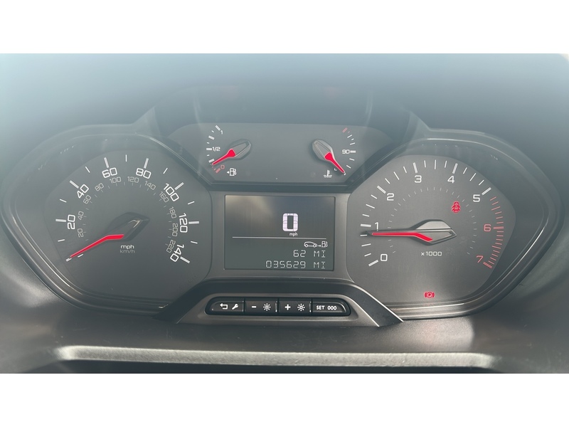 Peugeot Partner 1.5 BlueHDi 1000 Professional Standard Panel Van 5dr Diesel Manual SWB Euro 6 (100 bhp) - U4888