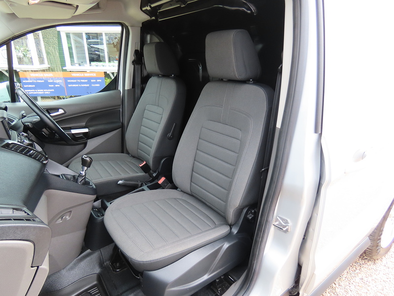 Ford Transit Connect 1.5 240 EcoBlue Limited Panel Van 5dr Diesel Manual L1 Euro 6 (s/s) (120 ps) - U4891