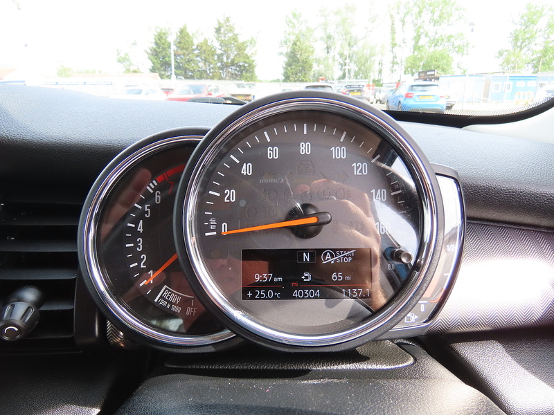 MINI Hatch 1.5 Cooper Exclusive Hatchback 5dr Petrol Manual Euro 6 (s/s) (136 ps) - U4896