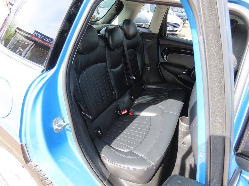 MINI Hatch 1.5 Cooper Exclusive Hatchback 5dr Petrol Manual Euro 6 (s/s) (136 ps) - U4896