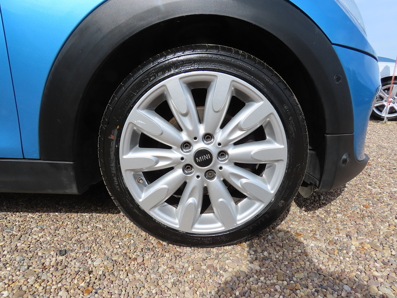 MINI Hatch 1.5 Cooper Exclusive Hatchback 5dr Petrol Manual Euro 6 (s/s) (136 ps) - U4896