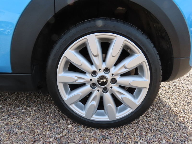 MINI Hatch 1.5 Cooper Exclusive Hatchback 5dr Petrol Manual Euro 6 (s/s) (136 ps) - U4896