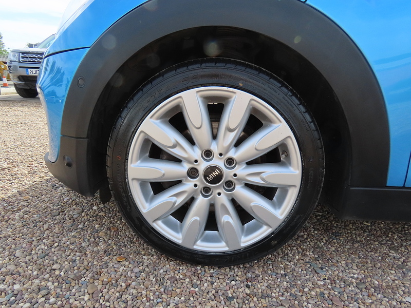 MINI Hatch 1.5 Cooper Exclusive Hatchback 5dr Petrol Manual Euro 6 (s/s) (136 ps) - U4896