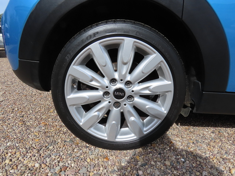 MINI Hatch 1.5 Cooper Exclusive Hatchback 5dr Petrol Manual Euro 6 (s/s) (136 ps) - U4896