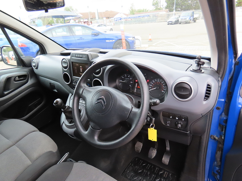 Citroen Berlingo 1.6 BlueHDi 625 Enterprise Panel Van 5dr Diesel Manual L1 (112 g/km, 75 bhp) - U4915