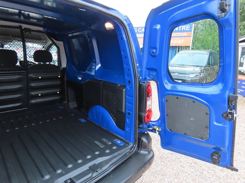 Citroen Berlingo 1.6 BlueHDi 625 Enterprise Panel Van 5dr Diesel Manual L1 (112 g/km, 75 bhp) - U4915
