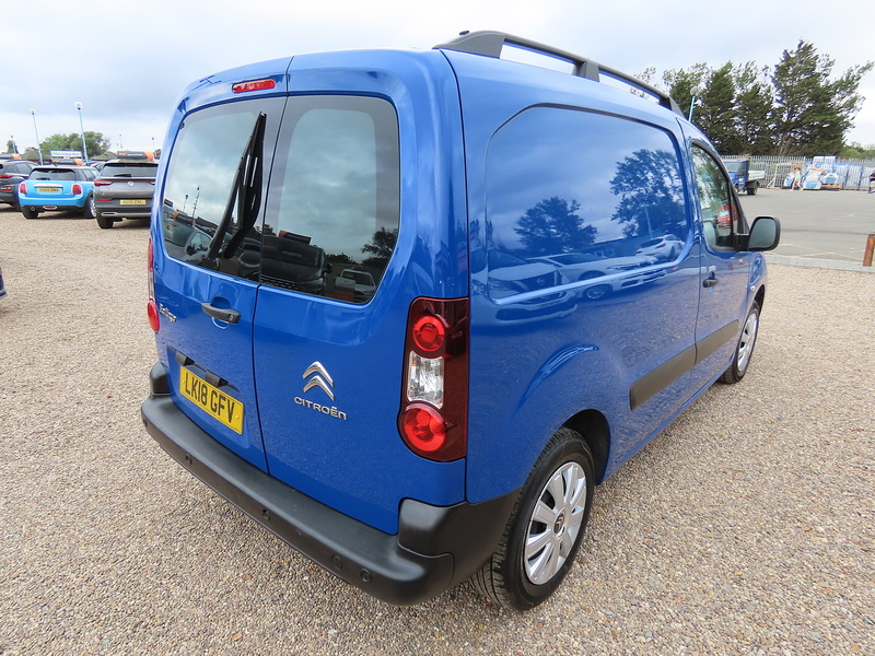 Citroen Berlingo 1.6 BlueHDi 625 Enterprise Panel Van 5dr Diesel Manual L1 (112 g/km, 75 bhp) - U4915