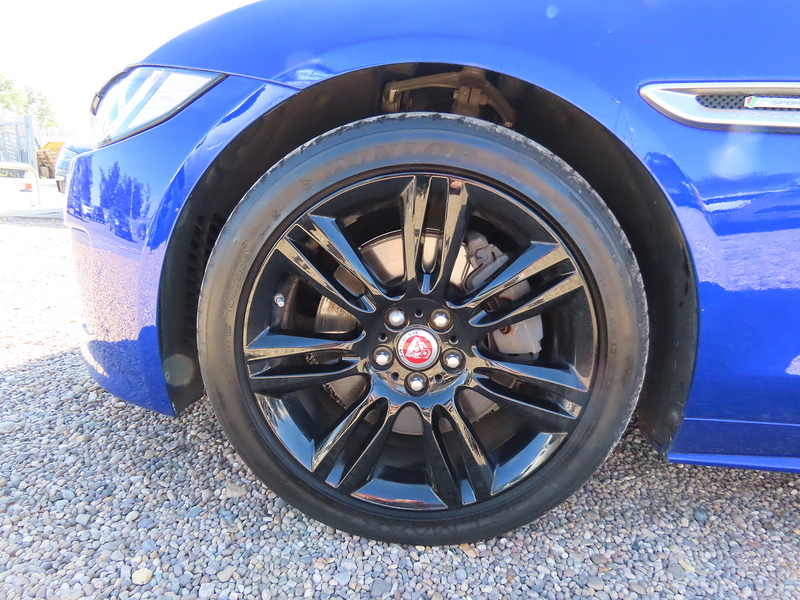 Jaguar XE 2.0i R-Sport Saloon 4dr Petrol Auto Euro 6 (s/s) (200 ps) - U4917