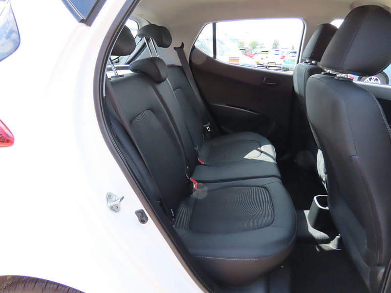 Hyundai i10 1.0 SE Hatchback 5dr Petrol Manual Euro 6 (66 ps) - U4926