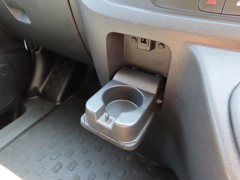 Nissan NV300 2.0 dCi 28 Acenta Panel Van 4dr Diesel Manual L1 H1 Euro 6 (120 ps) - U4930