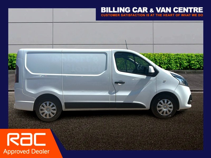 Nissan NV300 2.0 dCi 28 Acenta Panel Van 4dr Diesel Manual L1 H1 Euro 6 (120 ps) - U4930