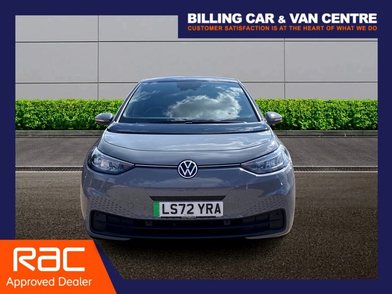 Volkswagen ID.3 Pure Performance 45kWh Life Hatchback 5dr Electric Auto (150 ps) - U4940