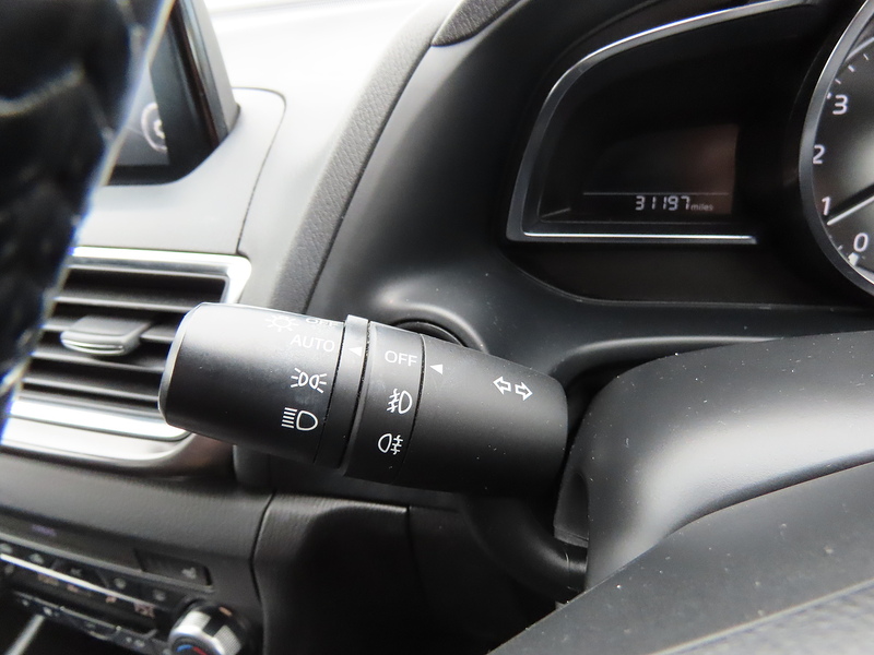 Mazda Mazda3 2.0 SKYACTIV-G Sport Nav Hatchback 5dr Petrol Manual Euro 6 (s/s) (121 ps) - U4942