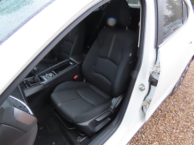Mazda Mazda3 2.0 SKYACTIV-G Sport Nav Hatchback 5dr Petrol Manual Euro 6 (s/s) (121 ps) - U4942