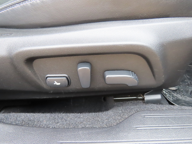 Subaru Outback 2.5i SE Premium Estate 5dr Petrol Lineartronic 4WD Euro 6 (s/s) (175 ps) - U4943