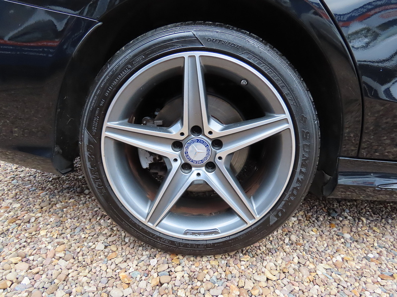 Mercedes-Benz C Class 2.1 C220d AMG Line Saloon 4dr Diesel G-Tronic+ Euro 6 (s/s) (170 ps) - U4945