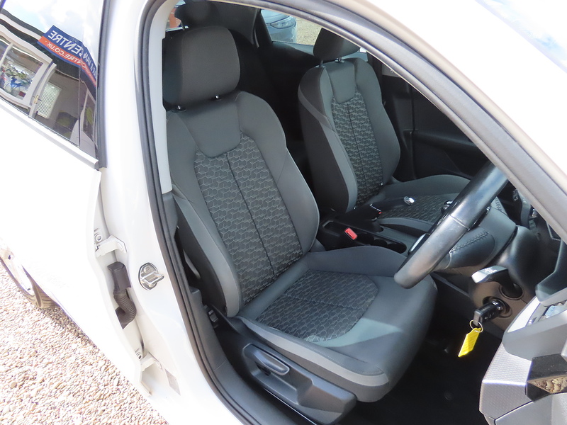 Audi A1 1.0 TFSI 30 Sport Sportback 5dr Petrol Manual Euro 6 (s/s) (116 ps) - U4946