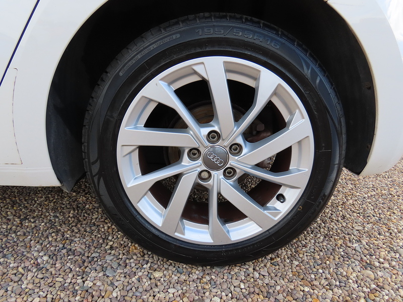 Audi A1 1.0 TFSI 30 Sport Sportback 5dr Petrol Manual Euro 6 (s/s) (116 ps) - U4946