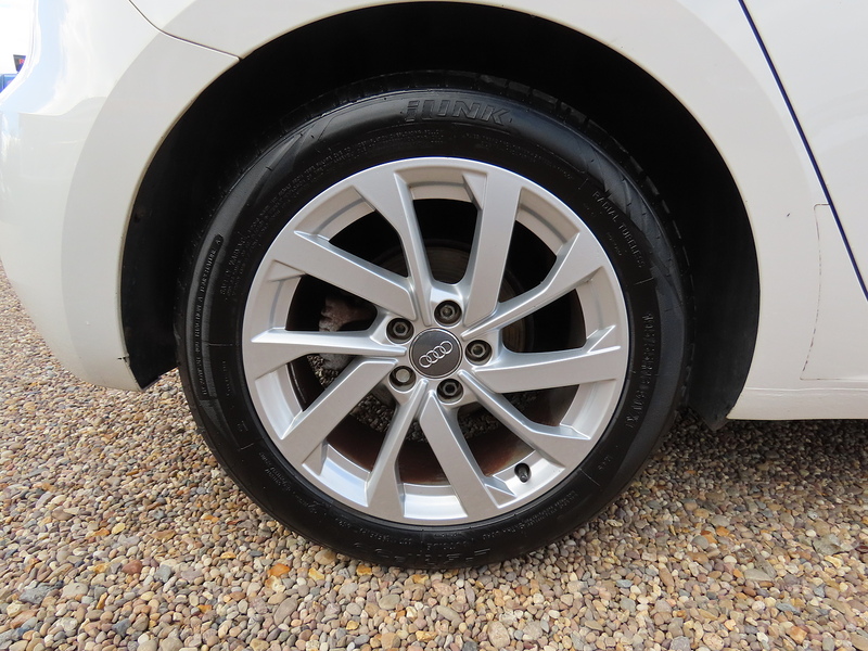 Audi A1 1.0 TFSI 30 Sport Sportback 5dr Petrol Manual Euro 6 (s/s) (116 ps) - U4946