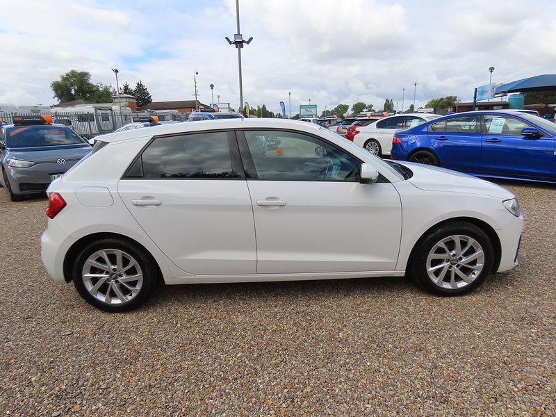 Audi A1 1.0 TFSI 30 Sport Sportback 5dr Petrol Manual Euro 6 (s/s) (116 ps) - U4946