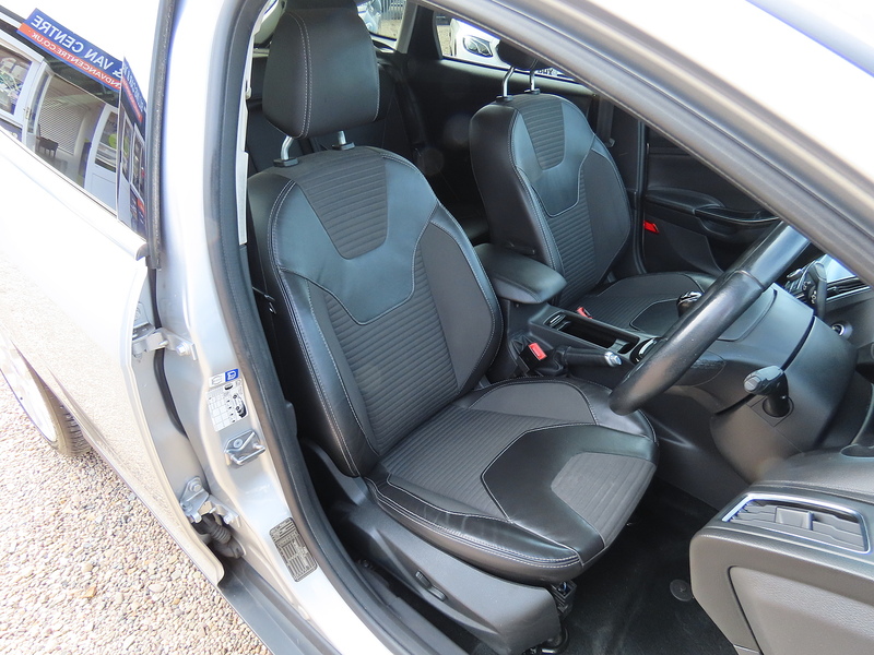 Ford Focus 1.5 TDCi Titanium X Hatchback 5dr Diesel Manual Euro 6 (s/s) (120 ps) - U4950