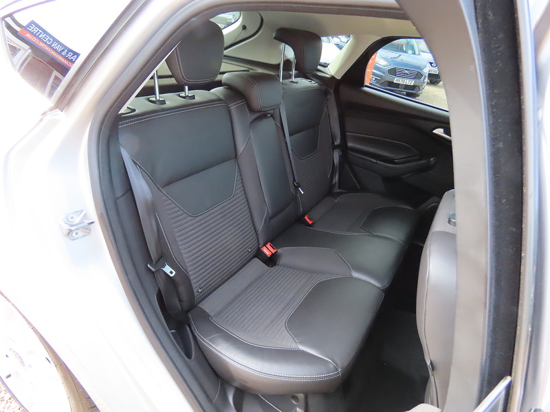 Ford Focus 1.5 TDCi Titanium X Hatchback 5dr Diesel Manual Euro 6 (s/s) (120 ps) - U4950