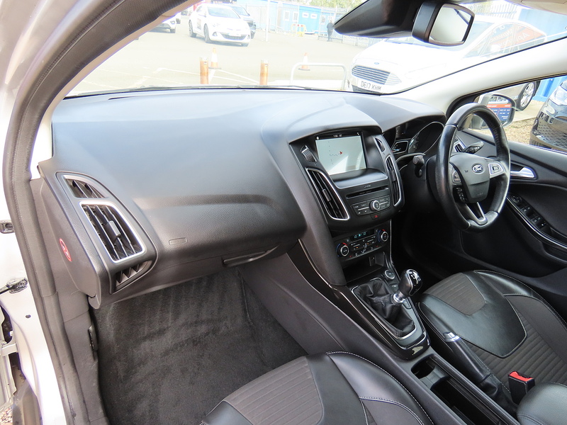 Ford Focus 1.5 TDCi Titanium X Hatchback 5dr Diesel Manual Euro 6 (s/s) (120 ps) - U4950