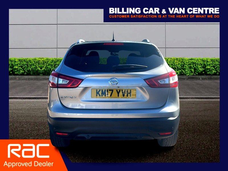 Nissan Qashqai 1.6 dCi Tekna SUV 5dr Diesel Manual 4WD Euro 6 (s/s) (130 ps) - U4952
