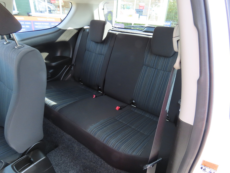 Suzuki Swift 1.2 SZ2 Hatchback 3dr Petrol Manual Euro 6 (94 ps) - U4959
