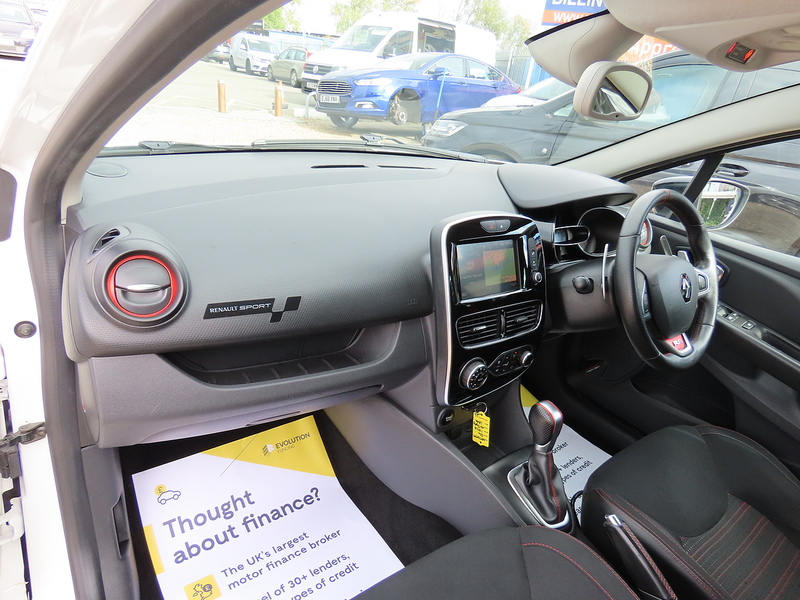 Renault Clio 1.6 TCe Renaultsport Nav Trophy Hatchback 5dr Petrol EDC Euro 6 (s/s) (220 ps) - U4962