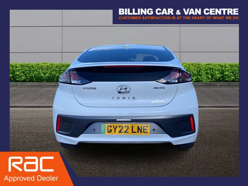 Hyundai IONIQ 38.3kWh Premium SE Hatchback 5dr Electric Auto (136 ps) - U4970