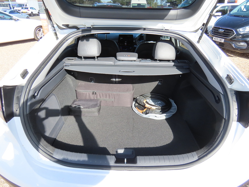 Hyundai IONIQ 38.3kWh Premium SE Hatchback 5dr Electric Auto (136 ps) - U4970