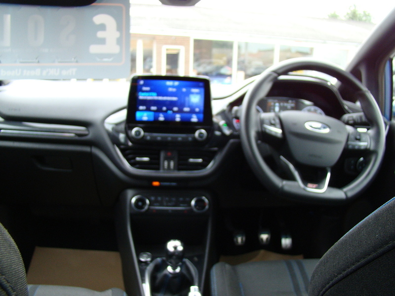 Ford 1.5T EcoBoost ST-2 Hatchback 5dr Petrol Manual Euro 6 (s/s) (200 ps)