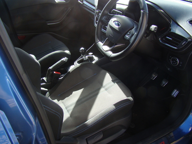 Ford 1.5T EcoBoost ST-2 Hatchback 5dr Petrol Manual Euro 6 (s/s) (200 ps)