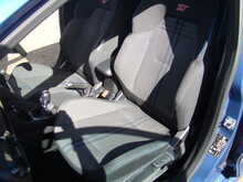 Ford Fiesta T EcoBoost ST-2 