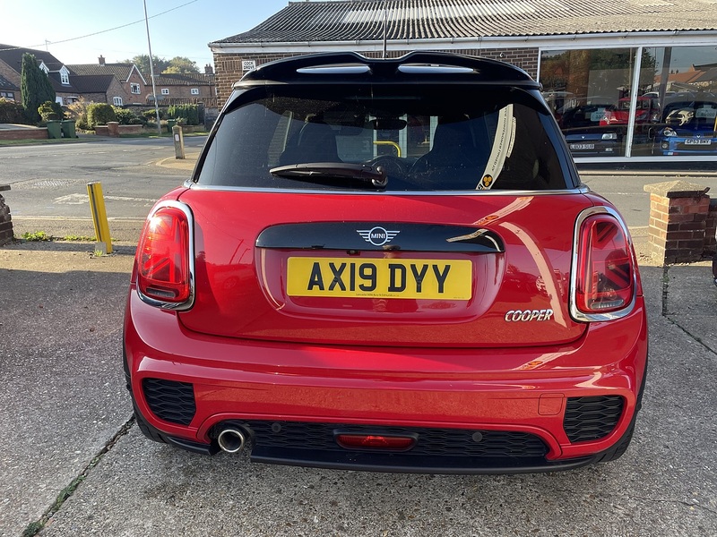 MINI 1.5 Cooper Hatchback 3dr Petrol Manual Euro 6 (s/s) (136 ps)