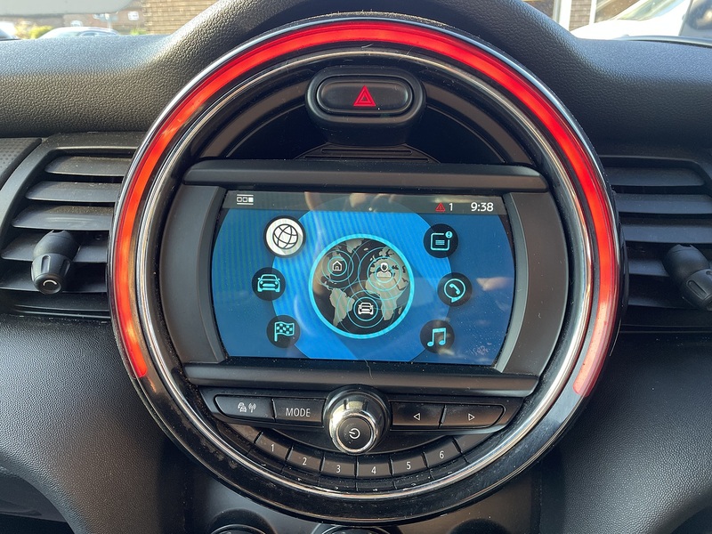 MINI 1.5 Cooper Hatchback 3dr Petrol Manual Euro 6 (s/s) (136 ps)