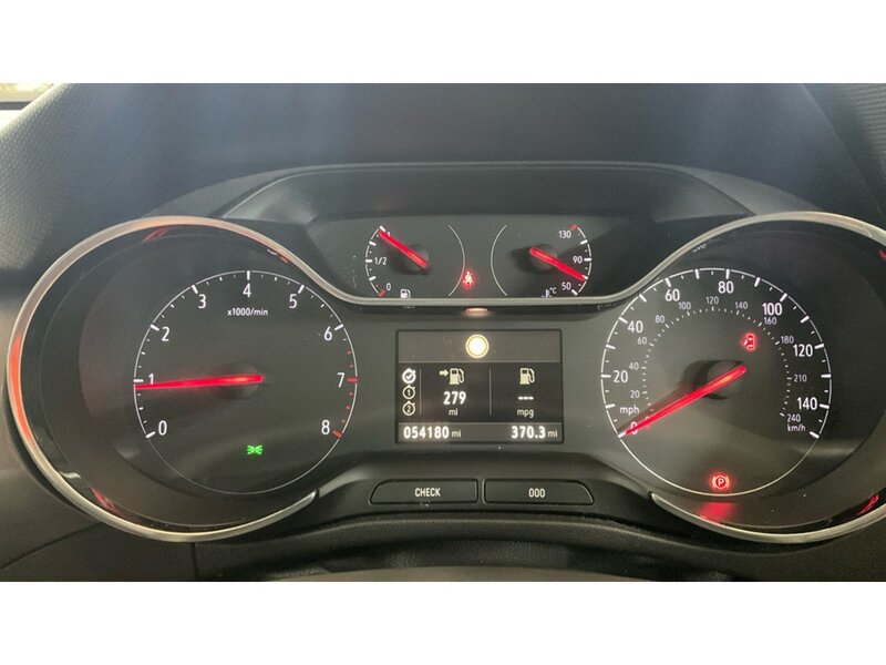 Vauxhall 1.2 Turbo GPF Tech Line Nav SUV 5dr Petrol Manual Euro 6 (s/s) (130 ps)