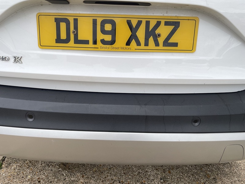 Vauxhall 1.2 Turbo GPF Tech Line Nav SUV 5dr Petrol Manual Euro 6 (s/s) (130 ps)