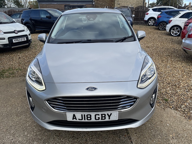 Ford 1.1 Ti-VCT Zetec Hatchback 3dr Petrol Manual Euro 6 (s/s) (85 ps)