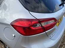 Ford Fiesta Ti-VCT Zetec 