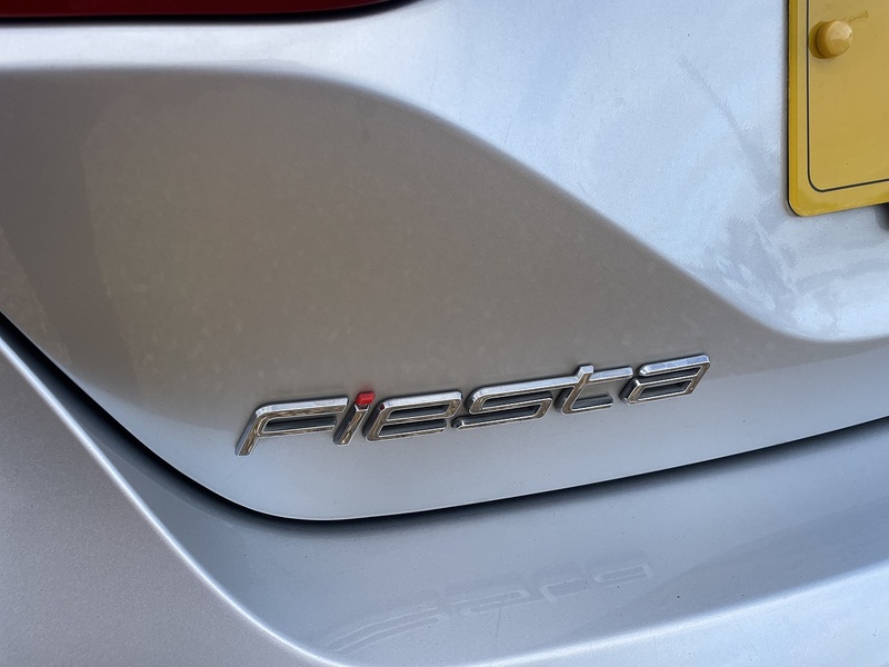 Ford 1.1 Ti-VCT Zetec Hatchback 3dr Petrol Manual Euro 6 (s/s) (85 ps)